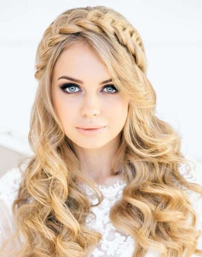 35 Stunning Hairstyles For Women